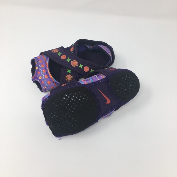 Women’s Nike Studio Wrap - Picture 2 of 3